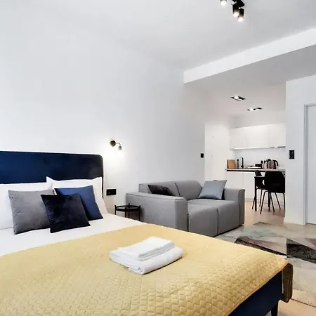 Apartment Corpo By Atox Warsaw